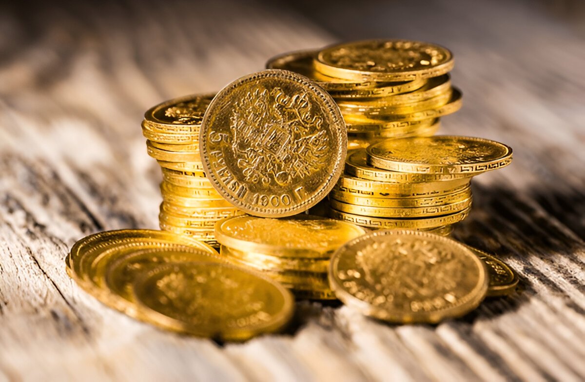 gold and silver coins